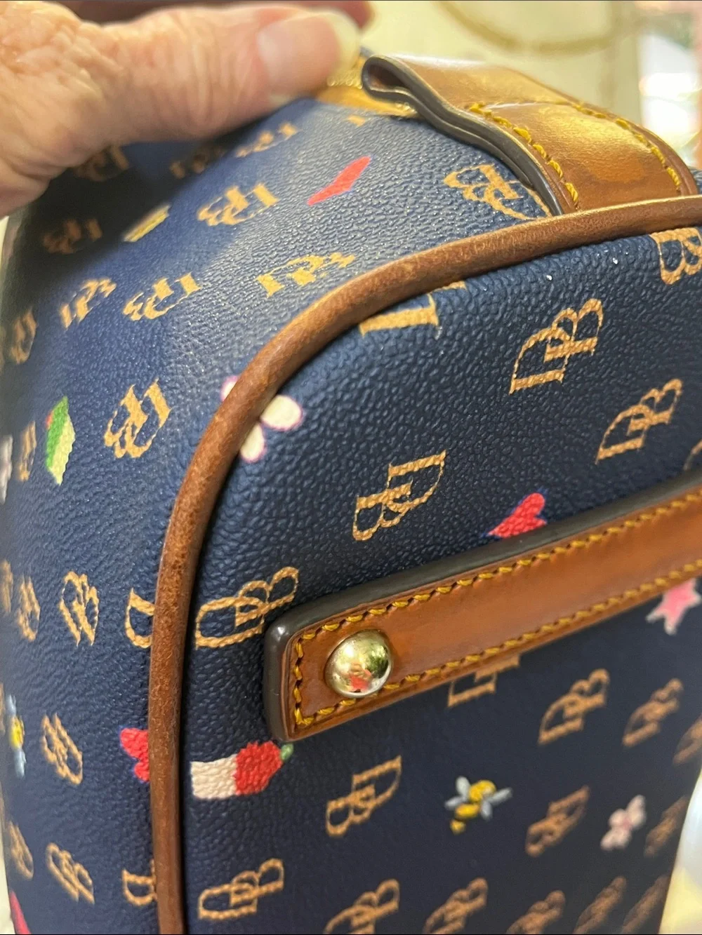 Dooney & Bourke dooney bourke